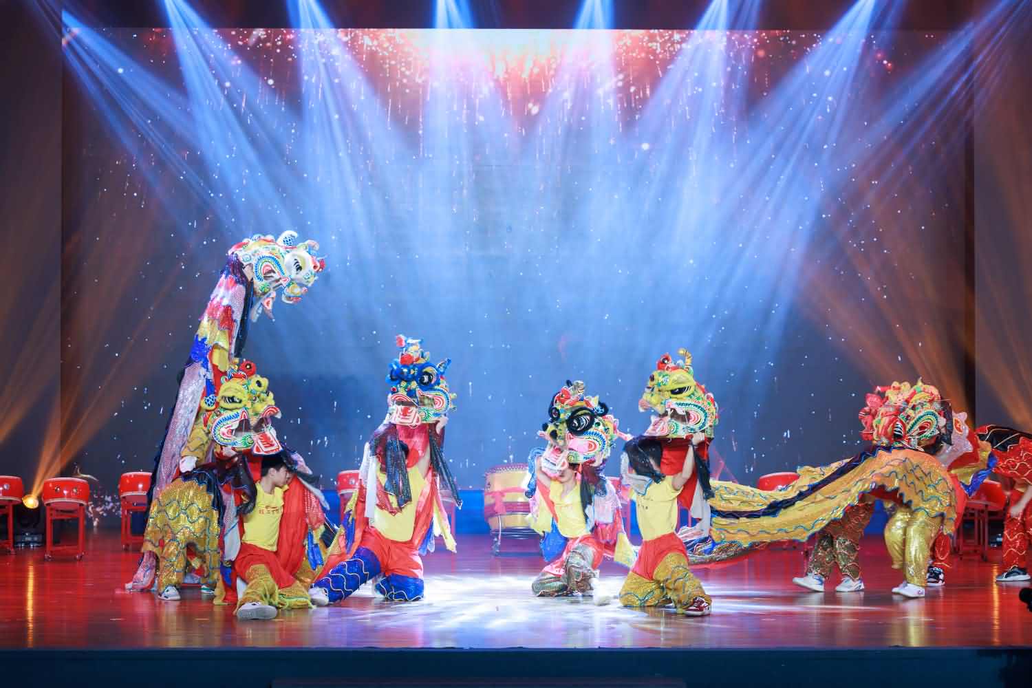 清溪鎮(zhèn)慶祝第39個教師節(jié)總結(jié)表彰大會(圖9)