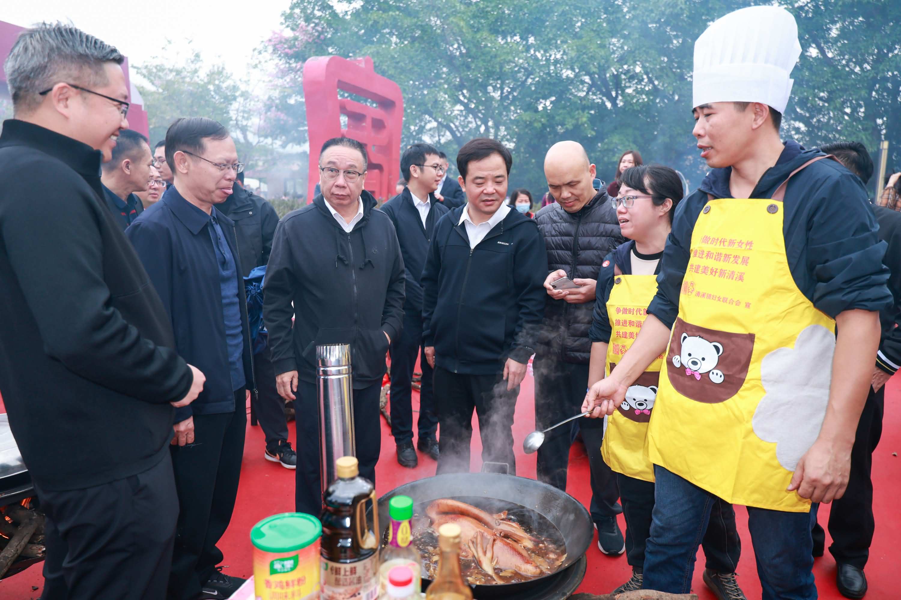 百鵝威宴尋味客家2024清溪鎮(zhèn)第二屆客家“燜年鵝”現(xiàn)場烹飪活動(圖14)